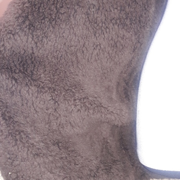 Sweater - Picture 4 of 5